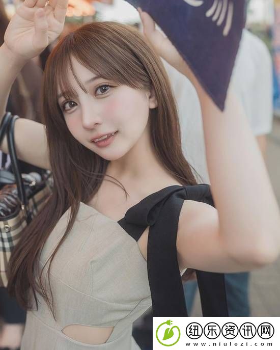23点福利：全身上下毫无缺点的理想女友-日本娇小樱花妹清水れい