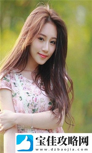 动漫女被 c 扒衣服做小电影凌辱、羞耻与控制，网友：扭曲变态令人发指！