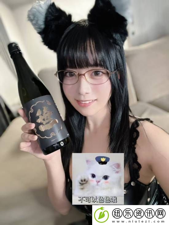 东云海社交媒体晒新照