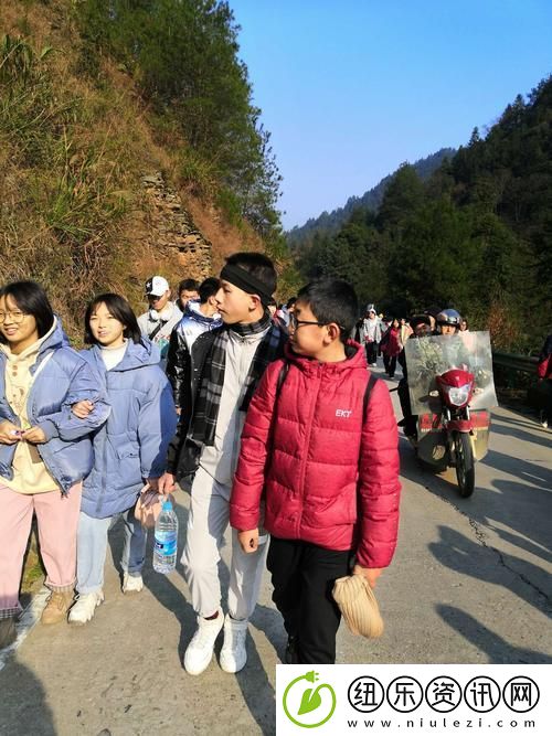 国产做受❌❌❌高一潮游青春校园揭秘-网友：青春如此绚丽多彩！