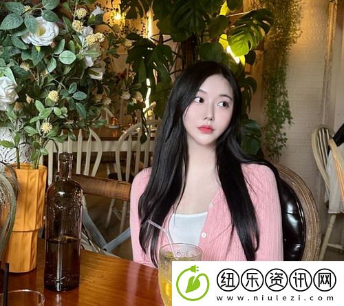 蜜桃91精品㊙️入口内裤包裹感如丝般柔滑，博主测评直呼：我真是错过了太久，简直是“内裤界的奢侈品”！