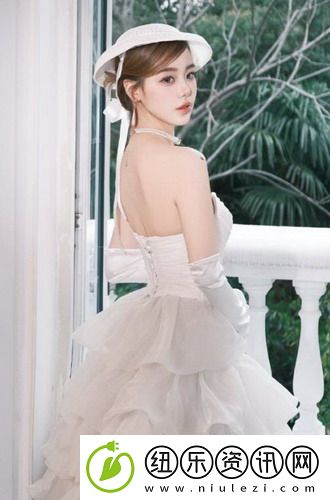 揭秘麻豆精品㊙️国产传媒21新直播模式：美女主播才艺双全，网友直呼过瘾！